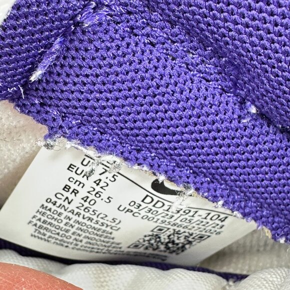 Nike Dunk Low Men Size 8.5 DD1391-104 Championship Court Purple White Shoes - Picture 10 of 11